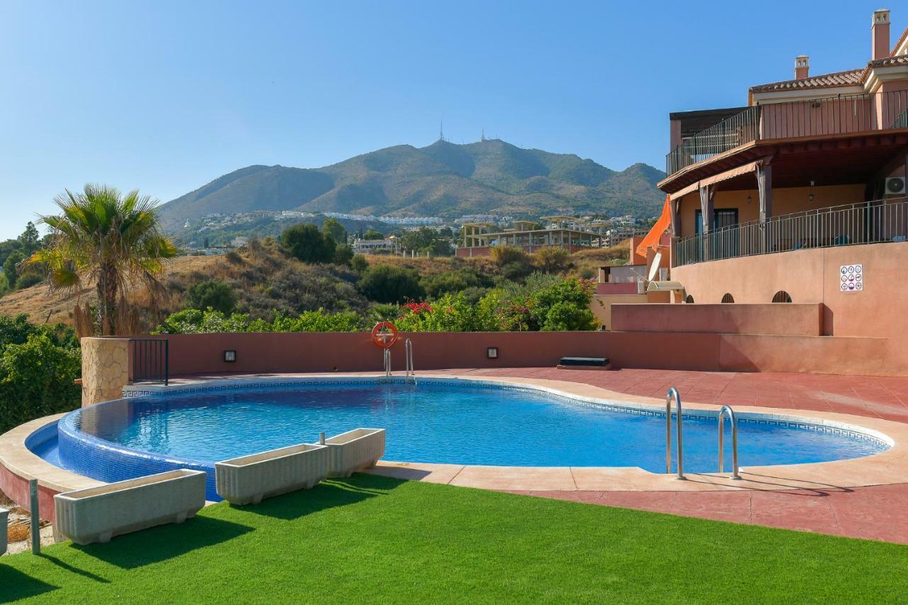 Bluebenalmadena 200Meters From The Beach With Jacuzzi And Rooftop Terrace (Adults Only) Exterior foto